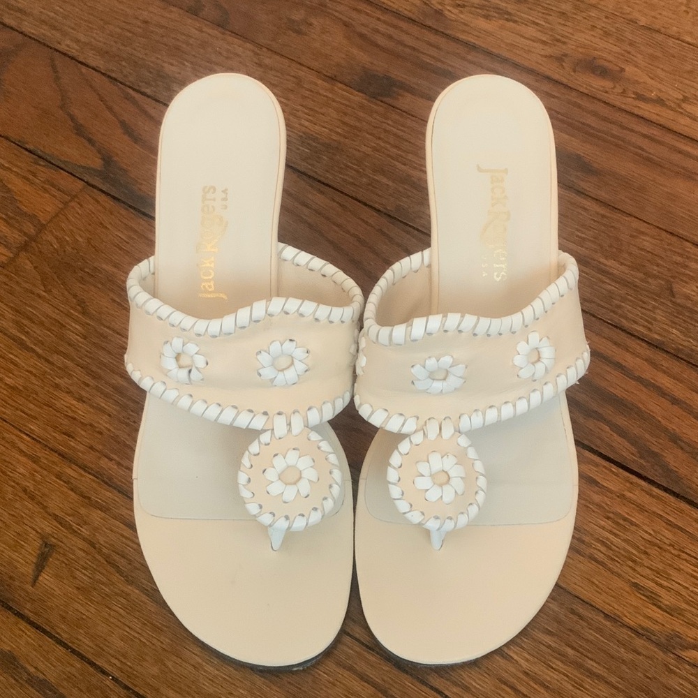 Jack Rogers Women's Tan and White Sandals Size 7